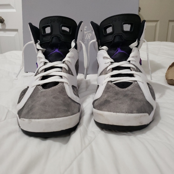 Men's Jordan Retro 6 'Flint Grey' - Picture 3 of 8